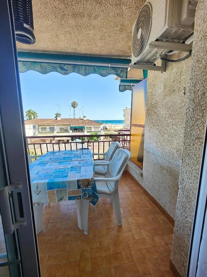 Daire Apartamento En La Playa Cunit